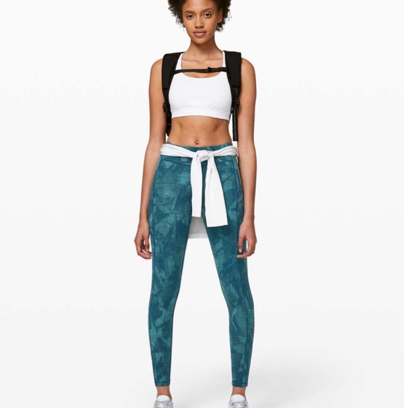 Lululemon Speed Up Tight 28" BNWT in Illusion Tidal Teal Bermuda Teal - Picture 2 of 11